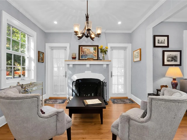 625 Navarre Ave, Coral Gables FL 33134