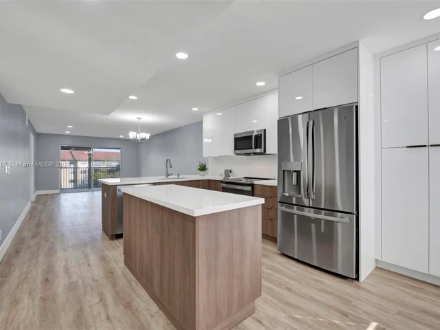 1351 SW 125th Ave # 401S, Pembroke Pines FL 33027