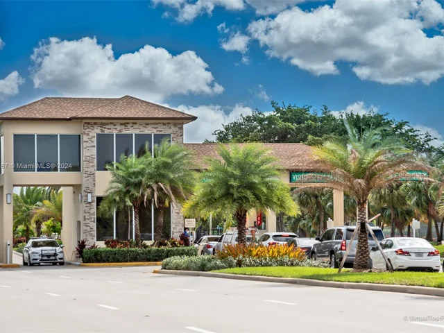 1351 SW 125th Ave # 401S, Pembroke Pines FL 33027