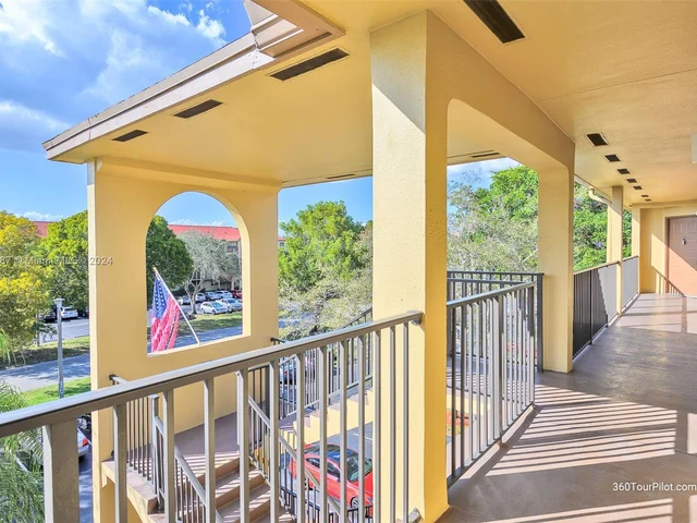 1351 SW 125th Ave # 401S, Pembroke Pines FL 33027