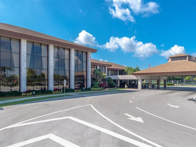 1351 SW 125th Ave # 401S, Pembroke Pines FL 33027