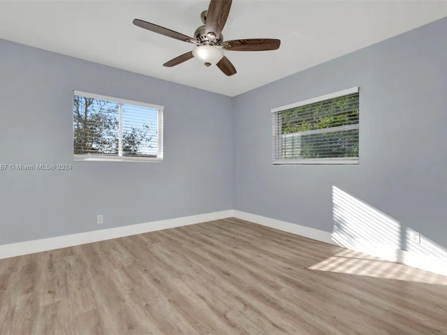 1351 SW 125th Ave # 401S, Pembroke Pines FL 33027