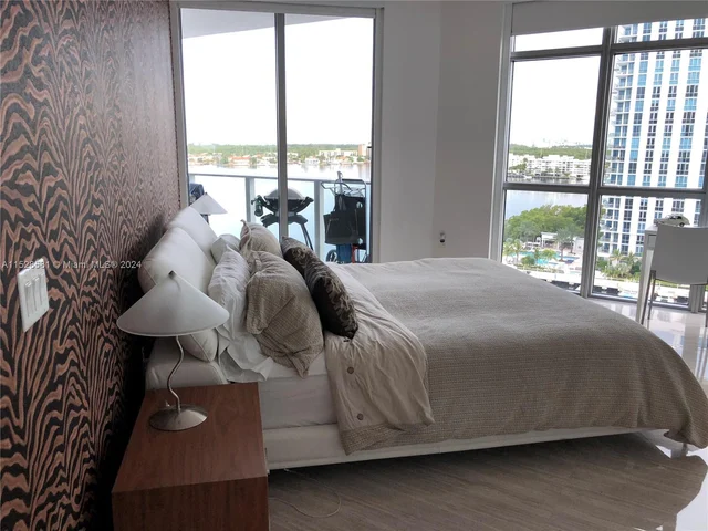 17301 Biscayne Blvd # 1107, North Miami Beach FL 33160