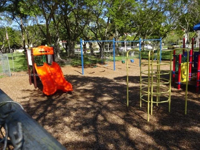 2309 S Cypress Bend Dr # 612C, Pompano Beach FL 33069