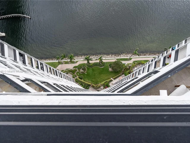 19195 Mystic Pointe Dr # 2908, Aventura FL 33180