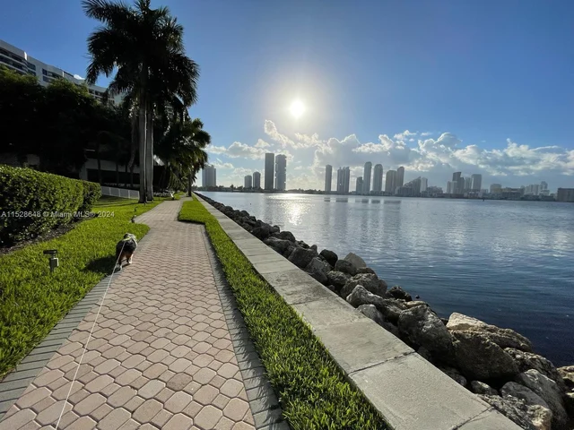 19195 Mystic Pointe Dr # 2908, Aventura FL 33180