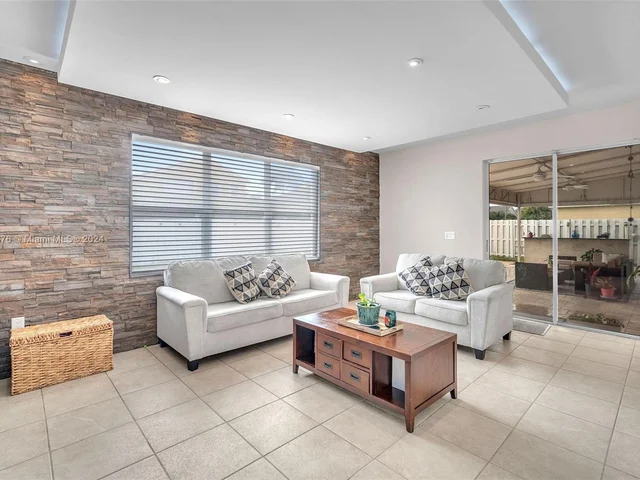 19010 23rd Ct, Pembroke Pines FL 33029