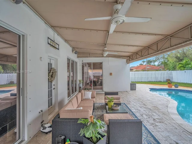 19010 23rd Ct, Pembroke Pines FL 33029