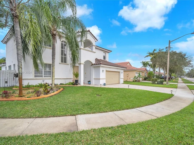 19010 23rd Ct, Pembroke Pines FL 33029