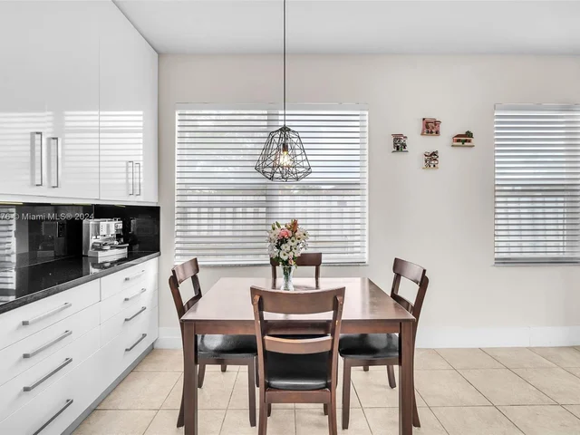 19010 23rd Ct, Pembroke Pines FL 33029