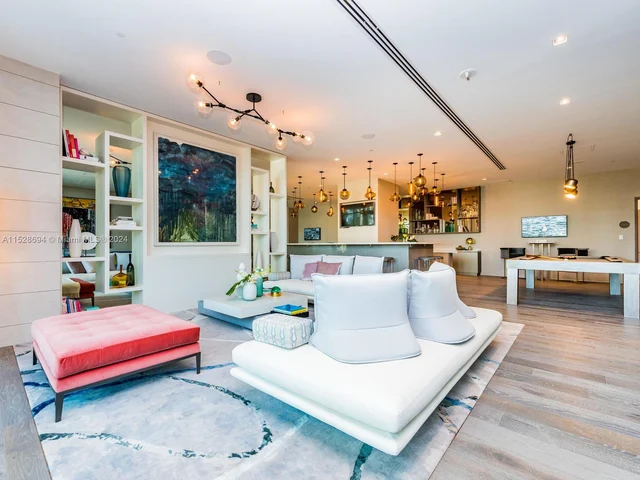 480 NE 31 # 2806, Miami FL 33137