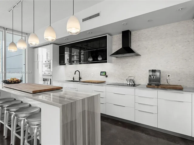 350 NE 24th St # 1203, Miami FL 33137