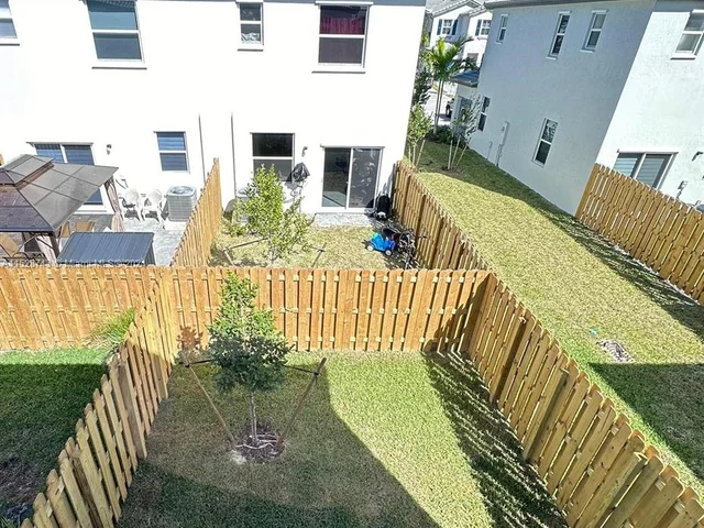 16261 SW 292 ST, Miami FL 33034