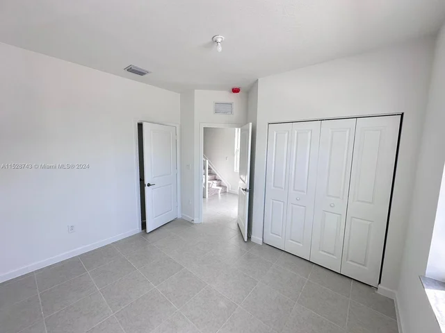 16261 SW 292 ST, Miami FL 33034