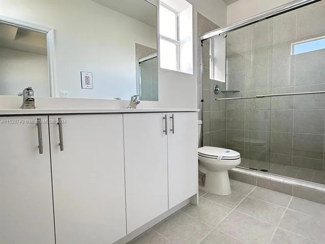 16261 SW 292 ST, Miami FL 33034