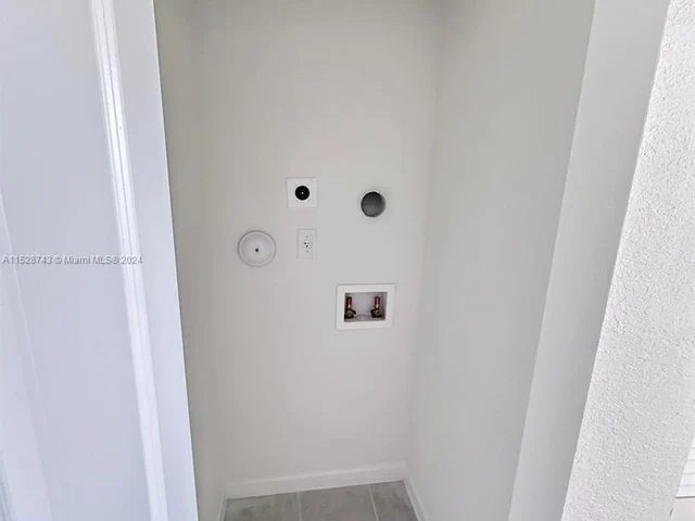 16261 SW 292 ST, Miami FL 33034