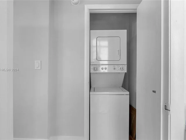 1900 N Bayshore Dr # 4610, Miami FL 33132