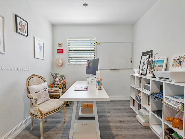 3265 Virginia St # 16, Miami FL 33133