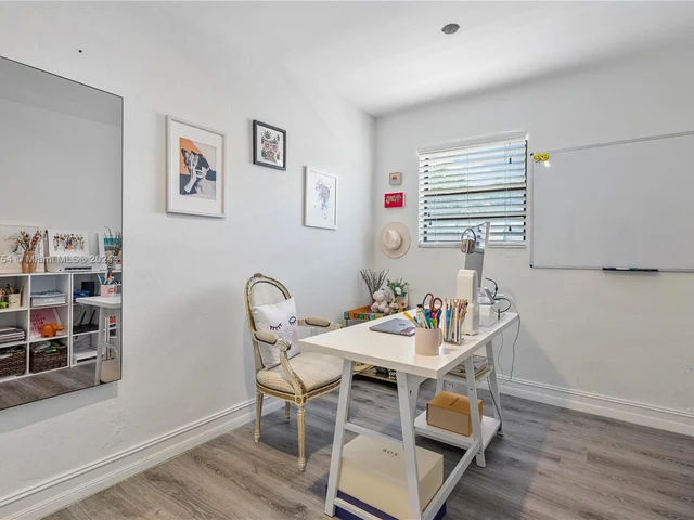 3265 Virginia St # 16, Miami FL 33133