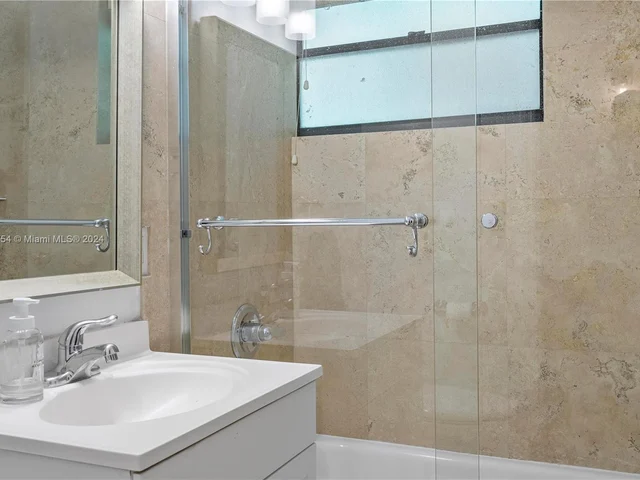 3265 Virginia St # 16, Miami FL 33133