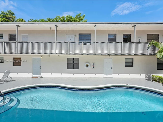 3265 Virginia St # 16, Miami FL 33133