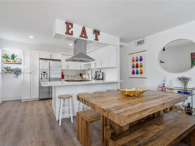 3265 Virginia St # 16, Miami FL 33133