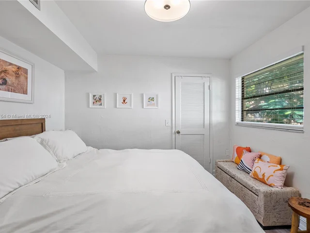 3265 Virginia St # 16, Miami FL 33133