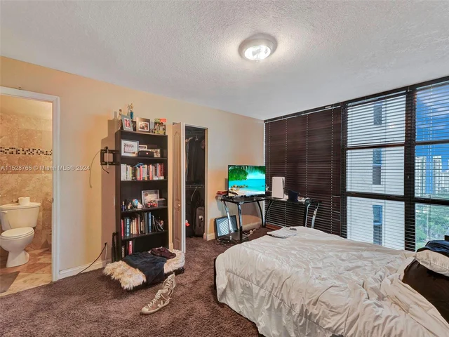 18181 NE 31st Ct # 2408, Aventura FL 33160