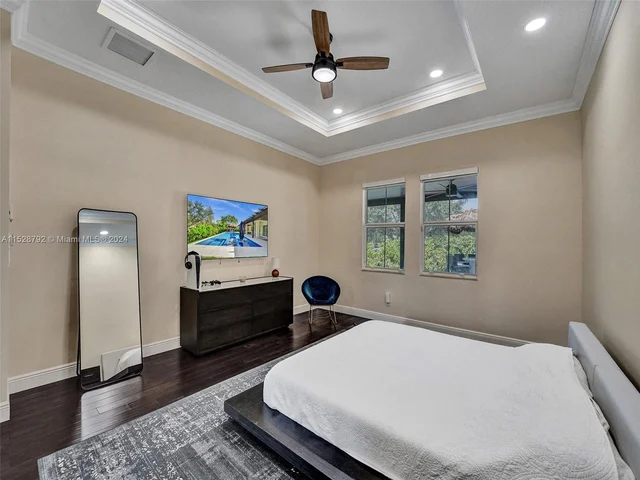 6435 SW 55th Pl, Davie FL 33314