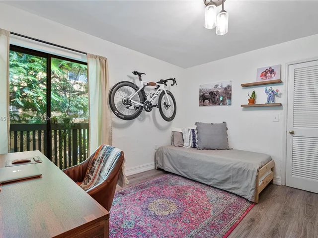 3265 Virginia St # 16, Miami FL 33133