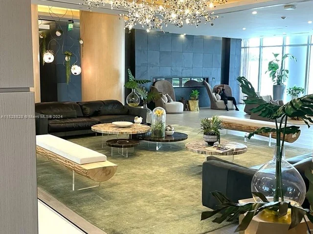 488 NE 18th St # 2900, Miami FL 33132