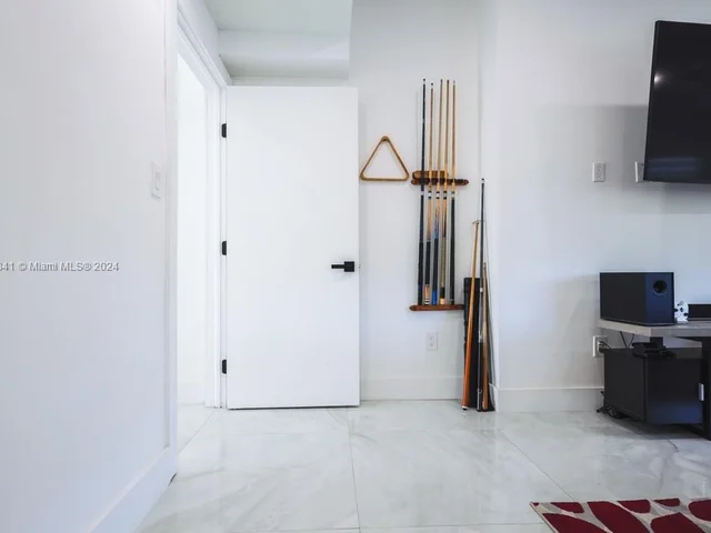 1605 NW 8th Ter # 0, Miami FL 33125