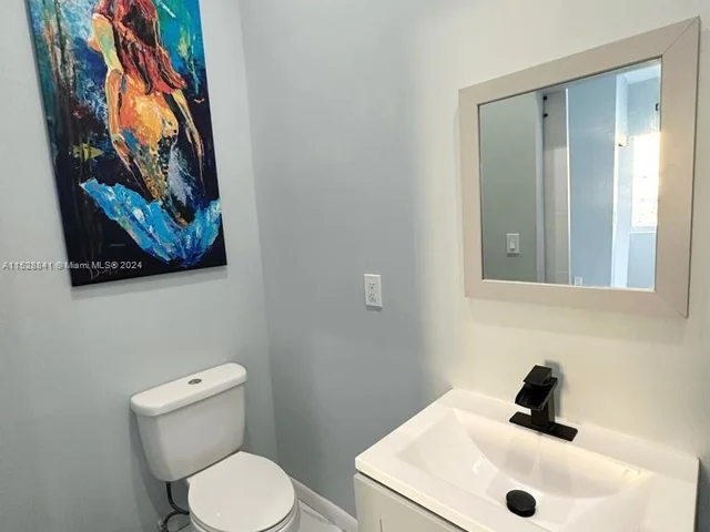 1605 NW 8th Ter # 0, Miami FL 33125