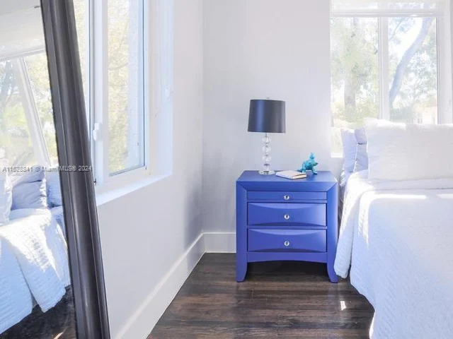 1605 NW 8th Ter # 0, Miami FL 33125