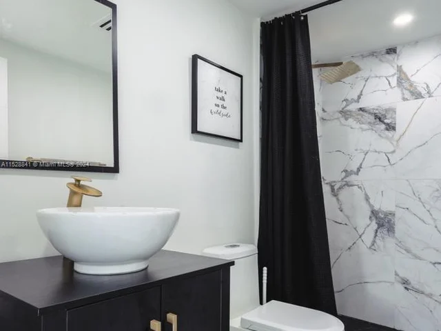 1605 NW 8th Ter # 0, Miami FL 33125