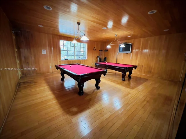 2861 N Oakland Forest Dr # 303, Oakland Park FL 33309