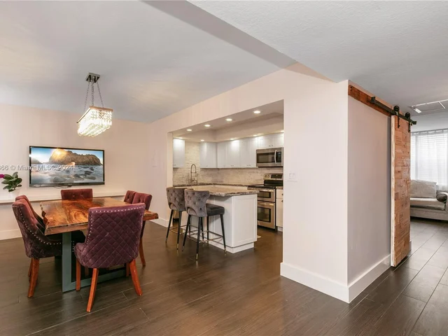 20291 NE 30th Ave # 10, Aventura FL 33180