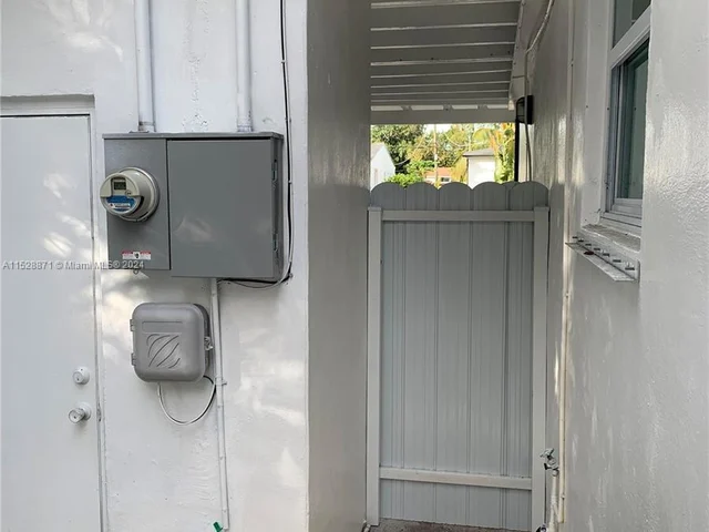 322 NE 110th Ter # 322, Miami FL 33161