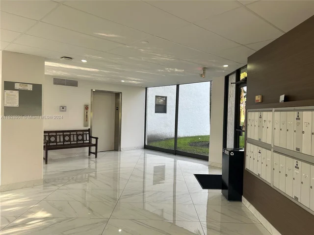 16091 Blatt Blvd # 412, Weston FL 33326