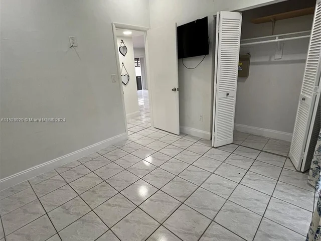 11615 SW 123rd Ave, Miami FL 33186