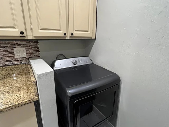 11615 SW 123rd Ave, Miami FL 33186