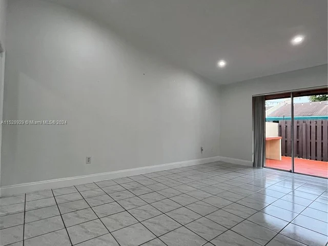 11615 SW 123rd Ave, Miami FL 33186