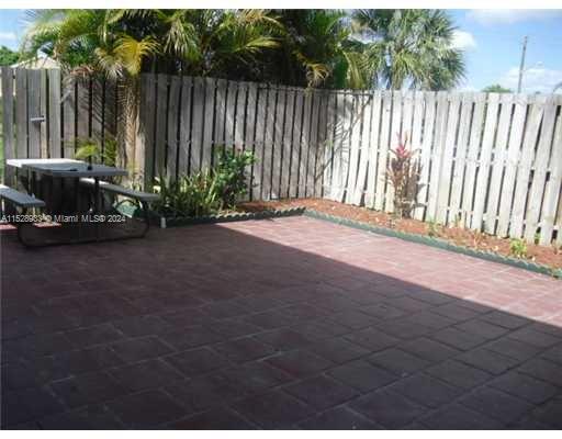 4885 NW 95th Ave # 4885, Sunrise FL 33351