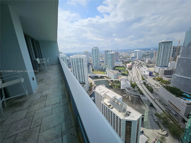 200 Biscayne Boulevard Way # 4809, Miami FL 33131