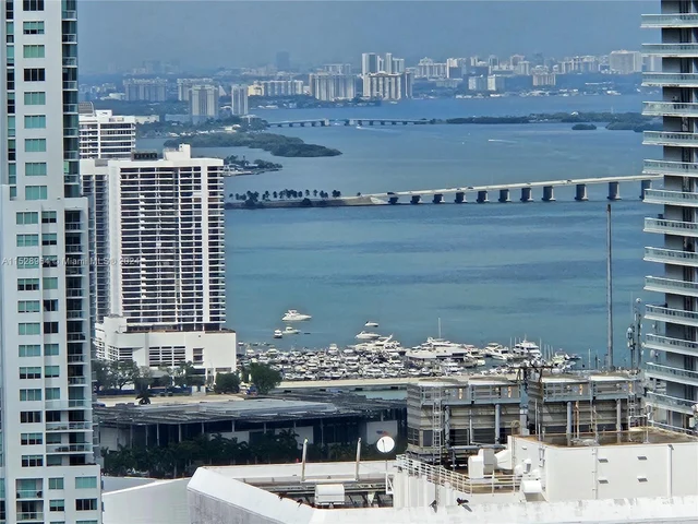 200 Biscayne Boulevard Way # 4809, Miami FL 33131