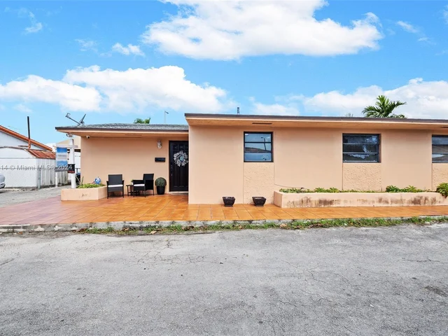 1307 NW 36th Ave, Miami FL 33125