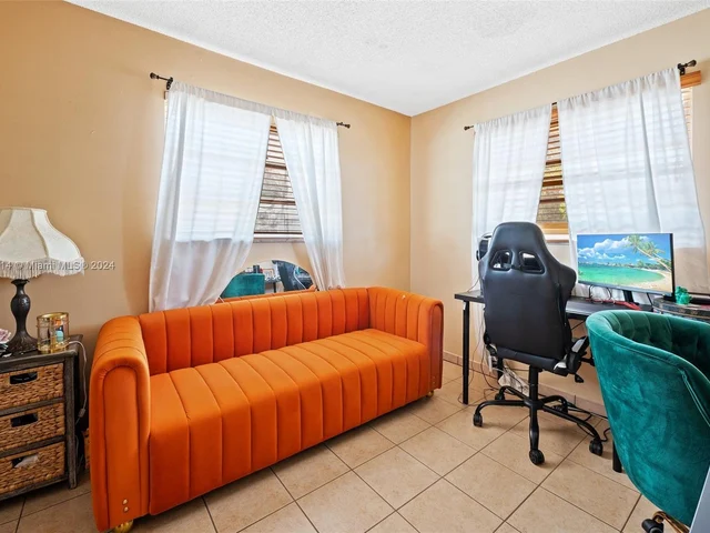 1307 NW 36th Ave, Miami FL 33125