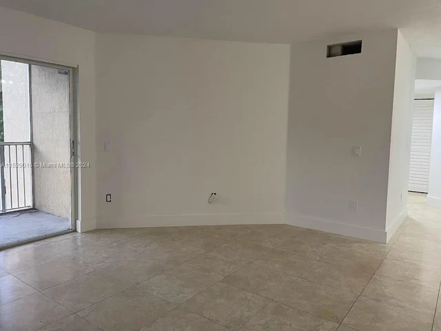 410 S Park Rd # 207, Hollywood FL 33021