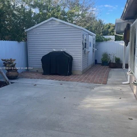 110 NW 78th Ave # 0, Pembroke Pines FL 33024