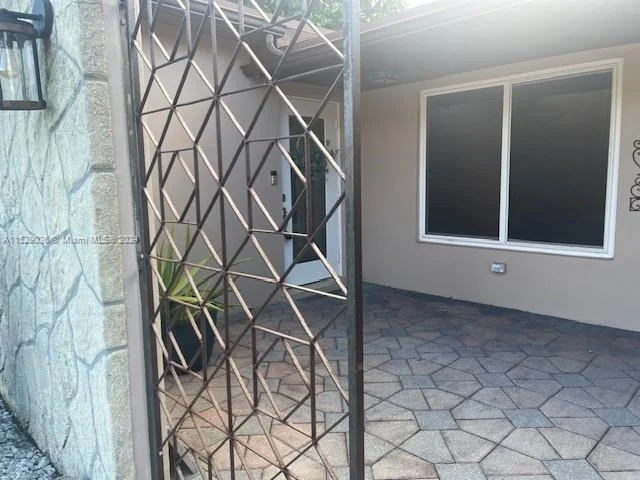 110 NW 78th Ave # 0, Pembroke Pines FL 33024